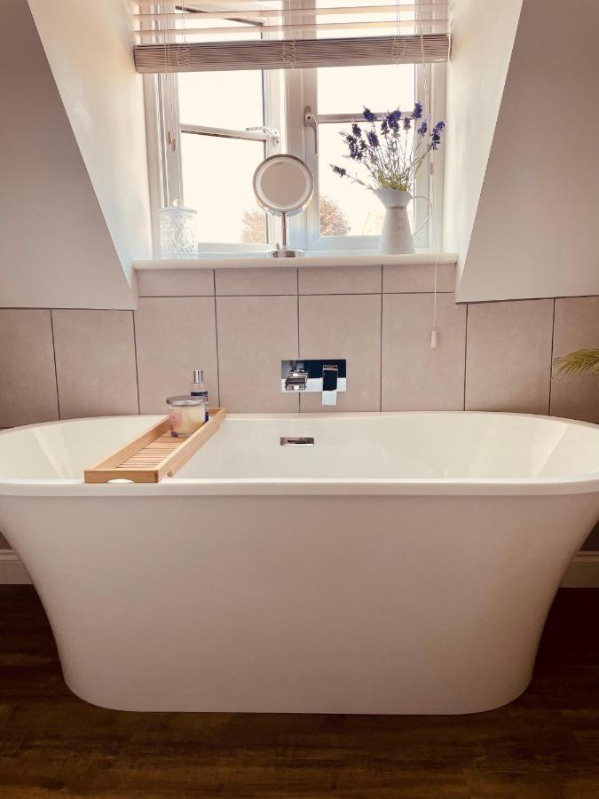 Lavender Lodge Bourton Ngoại thất bức ảnh